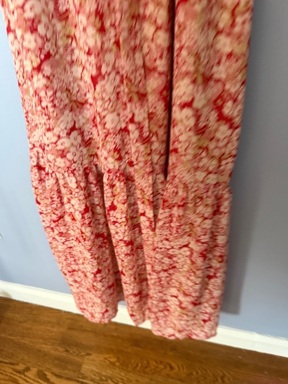 Z SUPPLY Della Cranberry Floral Maxi Dress Tiered V-Neck Long Sleeve NWT Medium - Picture 11 of 15